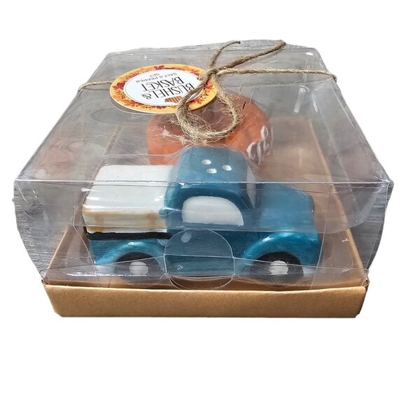 Farmhouse Truck Salt & Pepper Shaker Set Fall Harvest Pumpkin Decor - Picture 6 of 7
